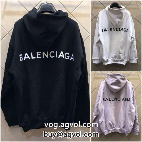  トップス おしゃれに絶大な人気の 防寒 2022 BALENCIAGAコピー バレンシアガコピー おしゃれな装い  パーカー  