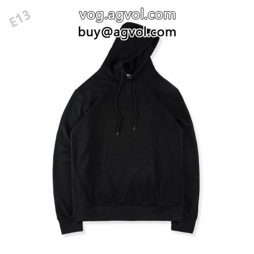 トップス おしゃれに絶大な人気の 防寒 2022 BALENCIAGAコピー バレンシアガコピー おしゃれな装い  パーカー
