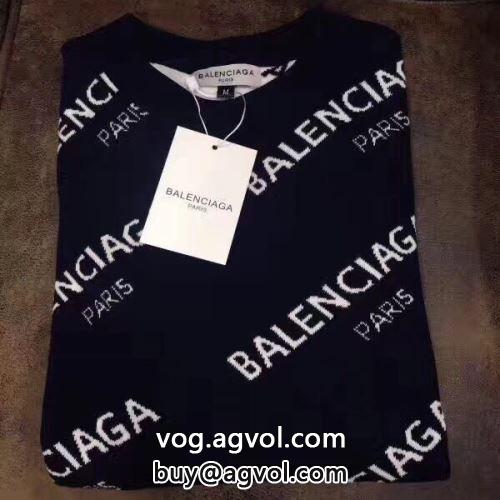 ハリのある バレンシアガコピー 2022 プルオーバーパーカー トップス BALENCIAGAコピー シックスタイルに活躍
