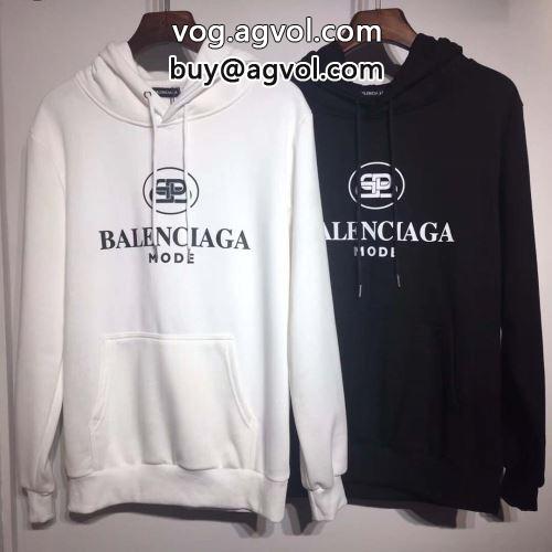  売れ筋のいい BALENCIAGAコピー 2022 バレンシアガコピー 2色可選 おしゃれさ抜群パーカ トップス パーカー  
