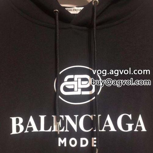売れ筋のいい BALENCIAGAコピー 2022 バレンシアガコピー 2色可選 おしゃれさ抜群パーカ トップス パーカー