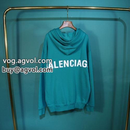 パーカー 多色可選 トップス 2022 BALENCIAGAコピー バレンシアガコピー  綺麗に決まるフォルム