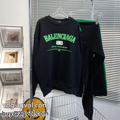 バレンシアガコピー 秋着用 プルオーバー トップス 優美なお出かけスタイル 2022 BALENCIAGAコピー