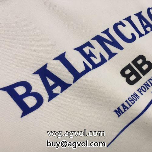 ゆったりとしたサイズ感 ファッション 人気 2022 トップス BALENCIAGAコピー バレンシアガコピー パーカー
