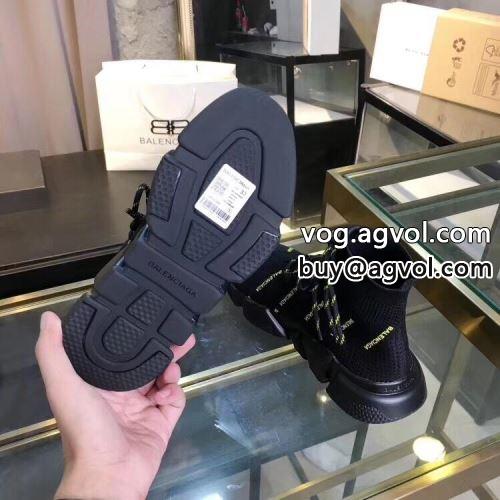 お洒落な存在感  2022 BALENCIAGAコピー バレンシアガコピー スニーカー 軽い履き心地