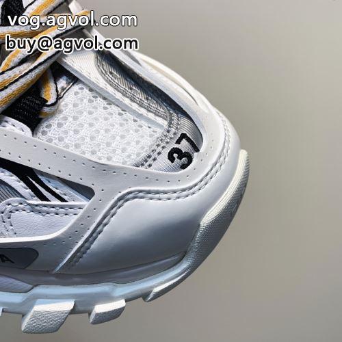 主役になる存在感 スニーカー クッション加工 BALENCIAGAコピー  2022 バレンシアガコピー