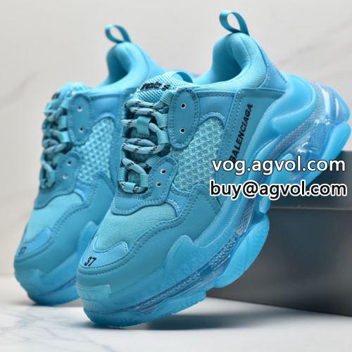  2022 今からの季節にピッタリ  BALENCIAGAコピー 軽い履き心地 スニーカー  バレンシアガコピー  
