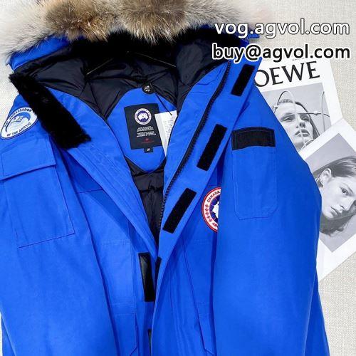 【大人気】定番商品 Canada Gooseコピー  2022 カナダグース 高級感ある ダウンジャケット
