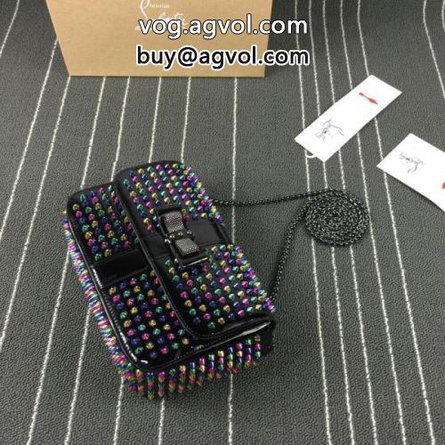 ショルダーバッグ Christian Louboutinコピー 2022 通勤 お買い得品 クリスチャンルブタンコピー 斜め掛けバッグ