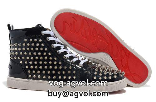 汚れも目立ちにくい シューズ Christian Louboutinコピー クリスチャンルブタンコピー 2022 カジュアルシューズ ランキング商品