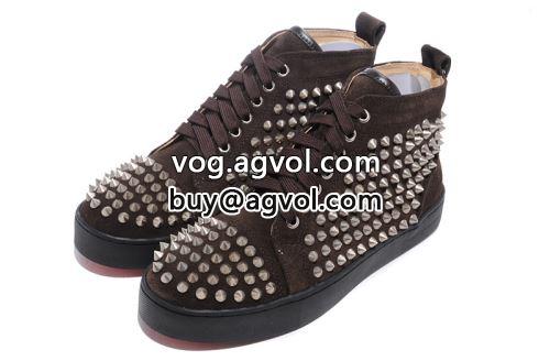 飽きの来ない 2022 シューズ Christian Louboutinコピー クリスチャンルブタンコピー カジュアルシューズ 完売再入荷