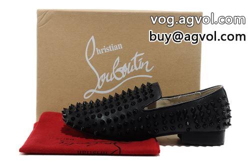 2022 シューズ クリスチャンルブタンコピー 着脱の簡単なスリップオンタイプ Christian Louboutinコピー 海外セレブ定番愛用 カジュアルシューズ