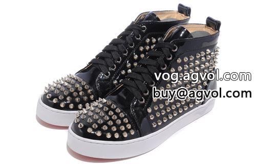 カジュアルシューズ 2022 流行や季節に拘らないデザイン シューズ Christian Louboutinコピー クリスチャンルブタンコピー 魅惑