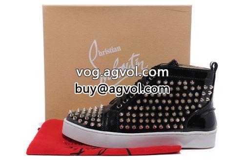 カジュアルシューズ 2022 流行や季節に拘らないデザイン シューズ Christian Louboutinコピー クリスチャンルブタンコピー 魅惑