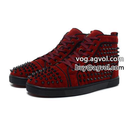  一番人気の新作はこれ クリスチャンルブタンコピー 足馴染みのいい 2022 シューズ Christian Louboutinコピー カジュアルシューズ   