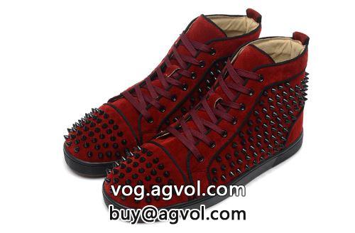一番人気の新作はこれ クリスチャンルブタンコピー 足馴染みのいい 2022 シューズ Christian Louboutinコピー カジュアルシューズ