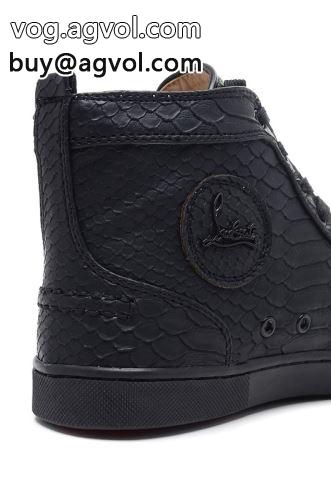 定番のアイテム カジュアルシューズ クリスチャンルブタンコピー 個性的なデザイン Christian Louboutinコピー   2022 シューズ