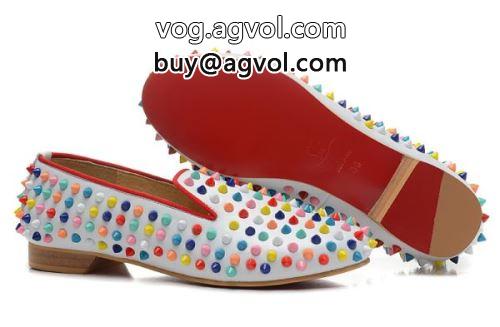 限量販売 Christian Louboutinコピー ムダな装飾を排したデザイン  2022 カジュアルシューズ  シューズ クリスチャンルブタンコピー