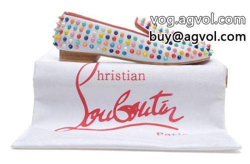限量販売 Christian Louboutinコピー ムダな装飾を排したデザイン  2022 カジュアルシューズ  シューズ クリスチャンルブタンコピー