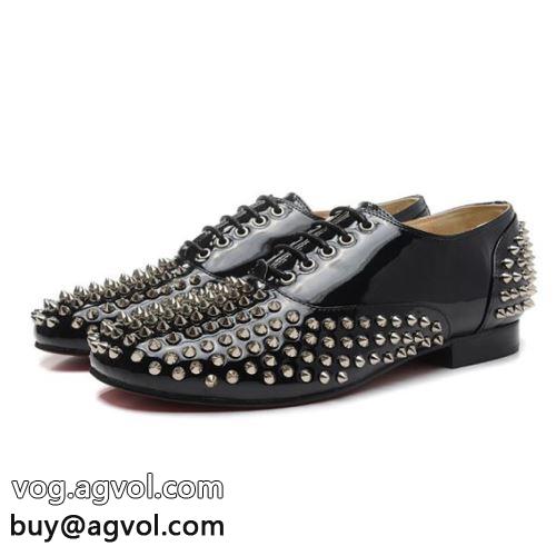  大人のセンスを感じさせる シューズ 魅惑 クリスチャンルブタンコピー Christian Louboutinコピー  2022  カジュアルシューズ   