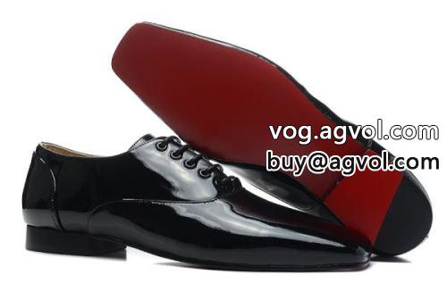 極上シューズ クリスチャンルブタンコピー 軽量で疲れにくい カジュアルシューズ  2022 シューズ Christian Louboutinコピー