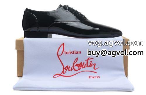 極上シューズ クリスチャンルブタンコピー 軽量で疲れにくい カジュアルシューズ  2022 シューズ Christian Louboutinコピー