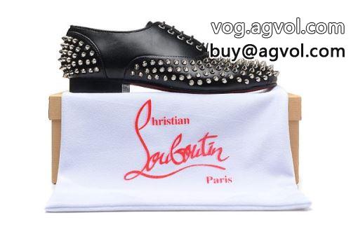 汚れも目立ちにくい クリスチャンルブタンコピー Christian Louboutinコピー  シューズ  大人気再登場 2022  カジュアルシューズ