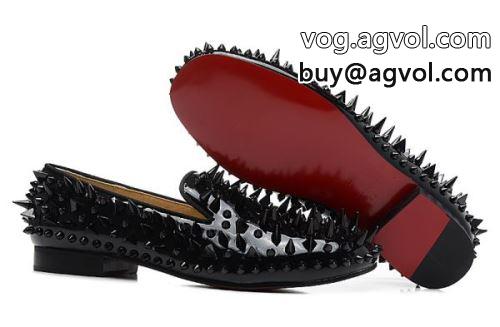 クリスチャンルブタンコピー 大絶賛！ カジュアルシューズ シューズ 2022 おしゃれに絶大な人気の Christian Louboutinコピー