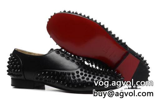 クリスチャンルブタンコピー 高評価の人気品  カジュアルシューズ シューズ 2022 着用 Christian Louboutinコピー
