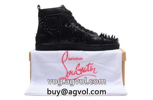2022  Christian Louboutinコピー 海外セレブ定番愛用 上質  クリスチャンルブタンコピー カジュアルシューズ シューズ