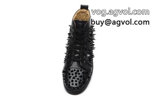 2022  Christian Louboutinコピー 海外セレブ定番愛用 上質  クリスチャンルブタンコピー カジュアルシューズ シューズ