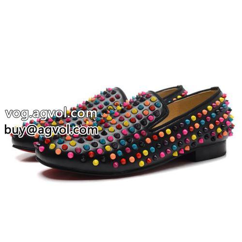  クリスチャンルブタンコピー 芸能人に愛用者続出 カジュアルシューズ シューズ 2022 個性派  Christian Louboutinコピー   