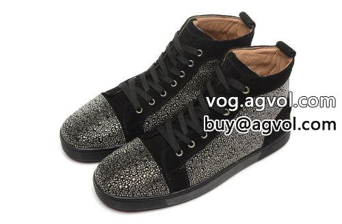 Christian Louboutinコピー 確定となる上品 カジュアルシューズ シューズ クリスチャンルブタンコピー  2022 流行り