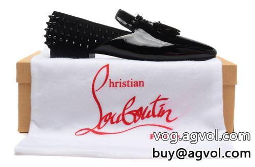 2022  早くも完売している シューズ Christian Louboutinコピー クリスチャンルブタンコピー カジュアルシューズ