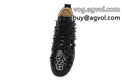 Christian Louboutinコピー 絶対オススメ♡ シューズ クリスチャンルブタンコピー  2022 【大人気】定番商品 カジュアルシューズ