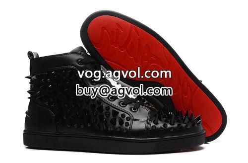 Christian Louboutinコピー 絶対オススメ♡ シューズ クリスチャンルブタンコピー  2022 【大人気】定番商品 カジュアルシューズ