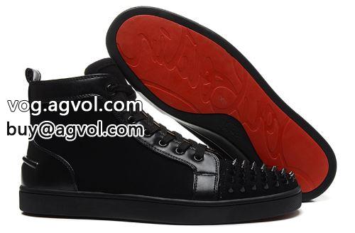 洗練を十分に演出する カジュアルシューズ シューズ Christian Louboutinコピー 素敵  2022 クリスチャンルブタンコピー