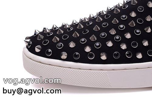 底にラバーが貼ってある 2022 Christian Louboutinコピー シューズ クリスチャンルブタンコピー お洒落自在 カジュアルシューズ