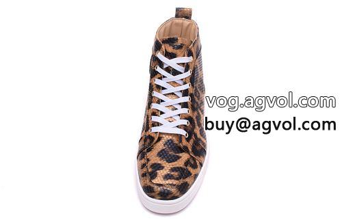 セレブ愛用の超人気商品 シューズ クリスチャンルブタンコピー カジュアルシューズ 飽きの来ない 2022 Christian Louboutinコピー