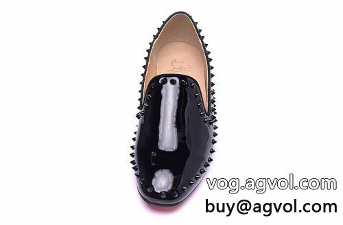クリスチャンルブタンコピー Christian Louboutinコピー 軽量で疲れにくい カジュアルシューズ  2022 シューズ 目玉商品