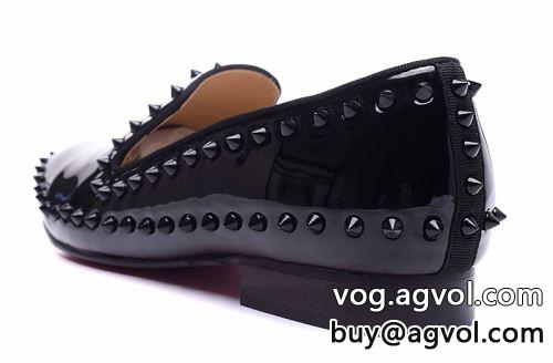 クリスチャンルブタンコピー Christian Louboutinコピー 軽量で疲れにくい カジュアルシューズ  2022 シューズ 目玉商品