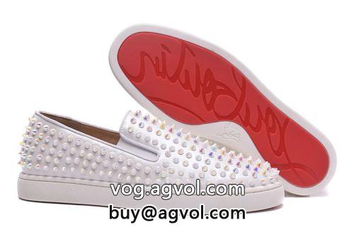 追跡あり☆入手困難!!  2022 シューズ Christian Louboutinコピー 存在感のある クリスチャンルブタンコピー カジュアルシューズ