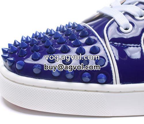 お洒落に魅せる クリスチャンルブタンコピー カジュアルシューズ  2022 Christian Louboutinコピー シューズ