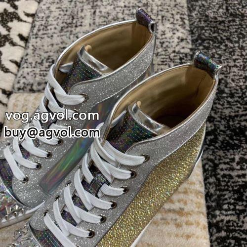 主役になる存在感 カジュアルシューズ  Christian Louboutinコピー 2022 クリスチャンルブタンコピー 早くも完売している シューズ
