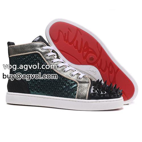 軽量 Christian Louboutinコピー  2022 カジュアルシューズ シューズ クリスチャンルブタンコピー 芸能人に愛用者続出