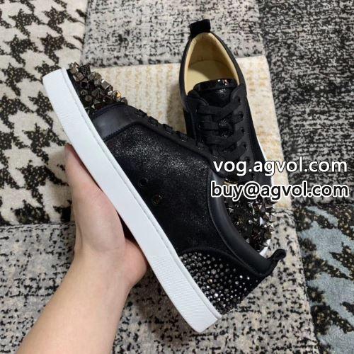 クリスチャンルブタンコピー シューズ 2022 Christian Louboutinコピー 今からの季節にピッタリ カジュアルシューズ 素敵