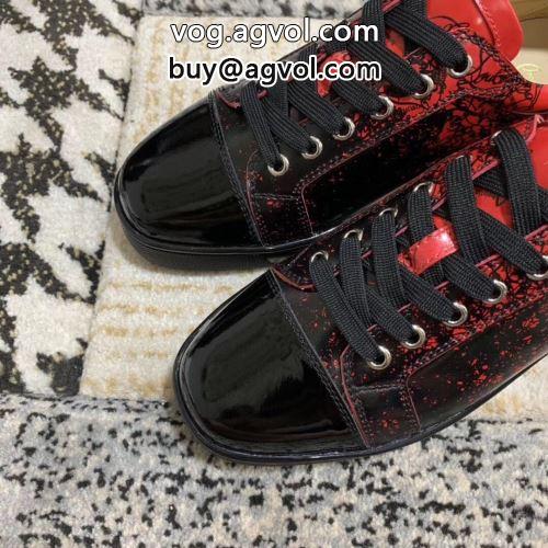 クリスチャンルブタンコピー 優美なお出かけスタイル カジュアルシューズ シューズ 2022 Christian Louboutinコピー