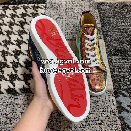 2022 シューズ Christian Louboutinコピー カジュアルシューズ 耐久性に優れ クリスチャンルブタンコピー 魅力的