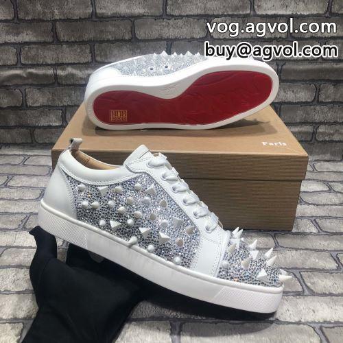 軽量で疲れにくい Christian Louboutinコピー 2022 シューズ クリスチャンルブタンコピー カジュアルシューズ 大注目！