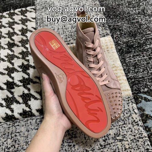 Christian Louboutinコピー  2022  優しい履き心地 シューズ クリスチャンルブタンコピー カジュアルシューズ 高評価の人気品